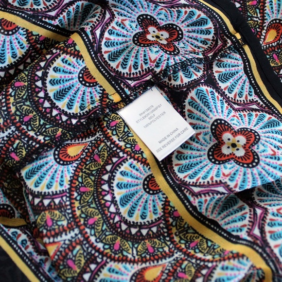 DR2 Sheer Cap Sleeve Blouse with Tassel Detail SZ US M - Picture 10 of 11